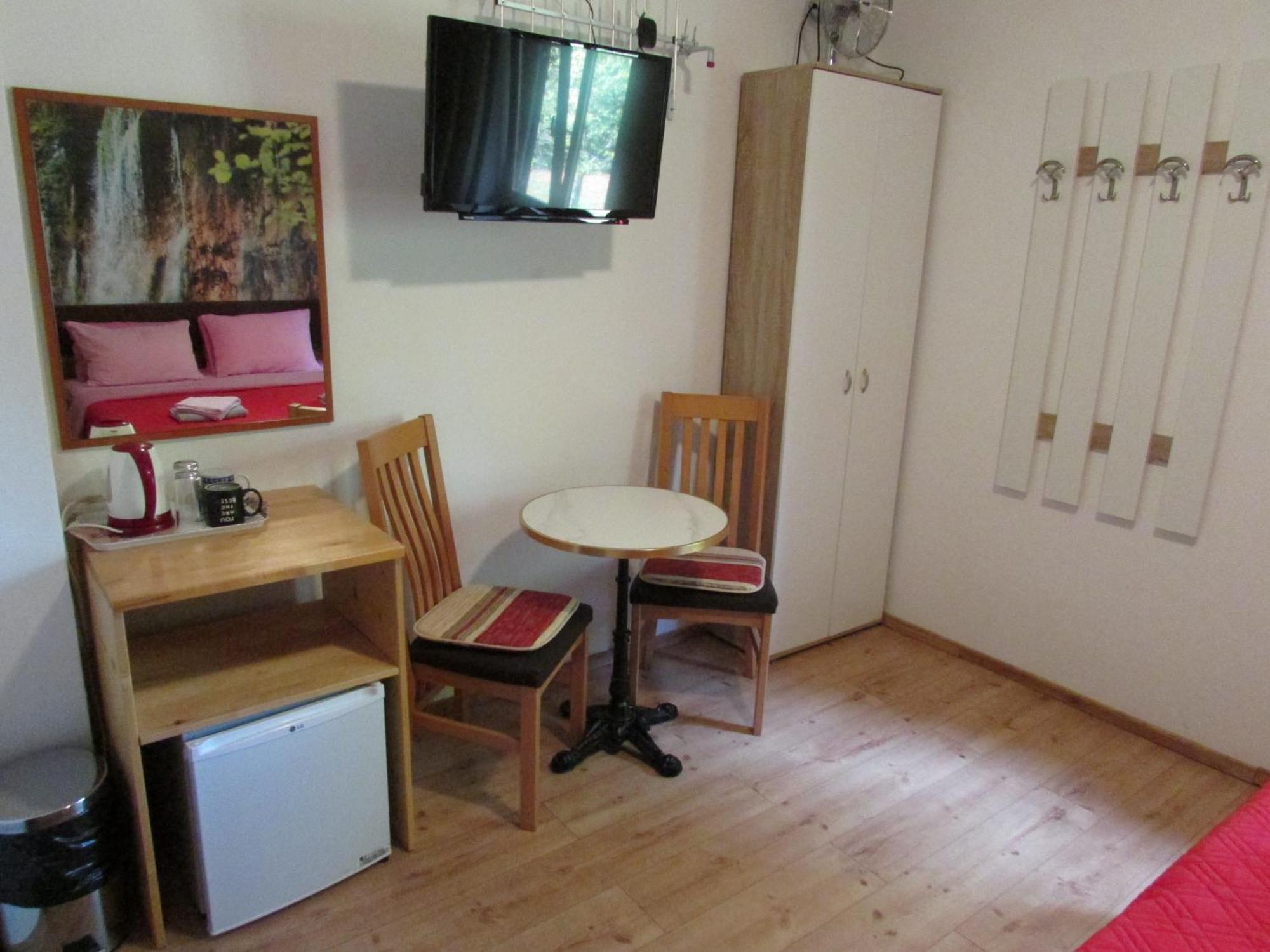 House Nenad Otel Plitvička Jezera Dış mekan fotoğraf