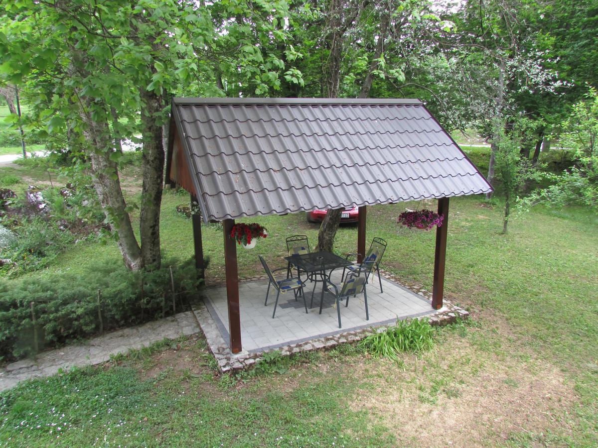 House Nenad Otel Plitvička Jezera Dış mekan fotoğraf