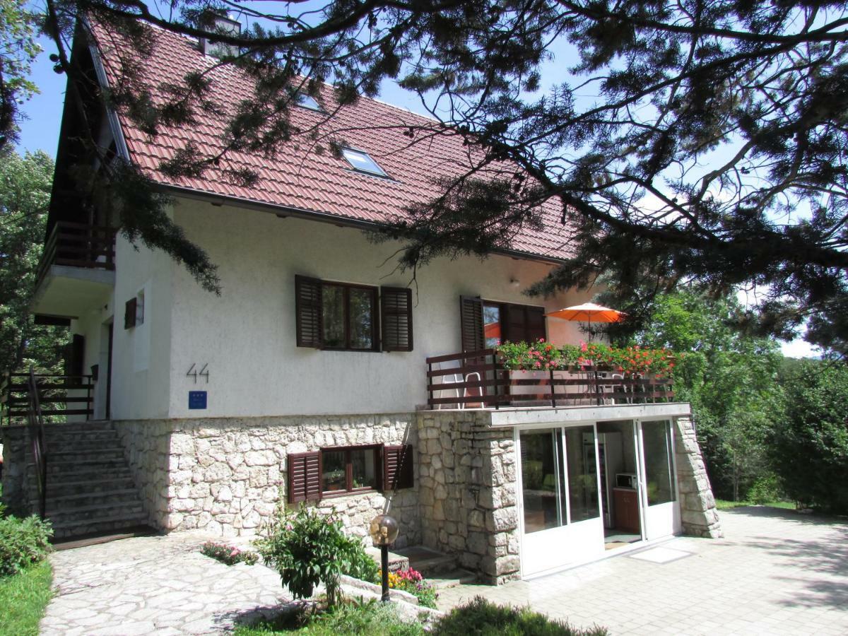 House Nenad Otel Plitvička Jezera Dış mekan fotoğraf